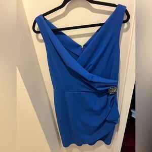 Elegant Blue Sleeveless Dress